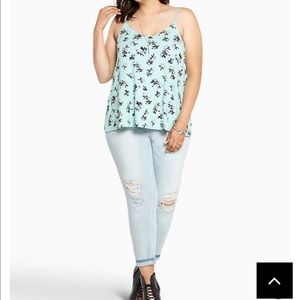 Torrid Light Wash Ripped Knee Deconstructed Girlfriend Jeans